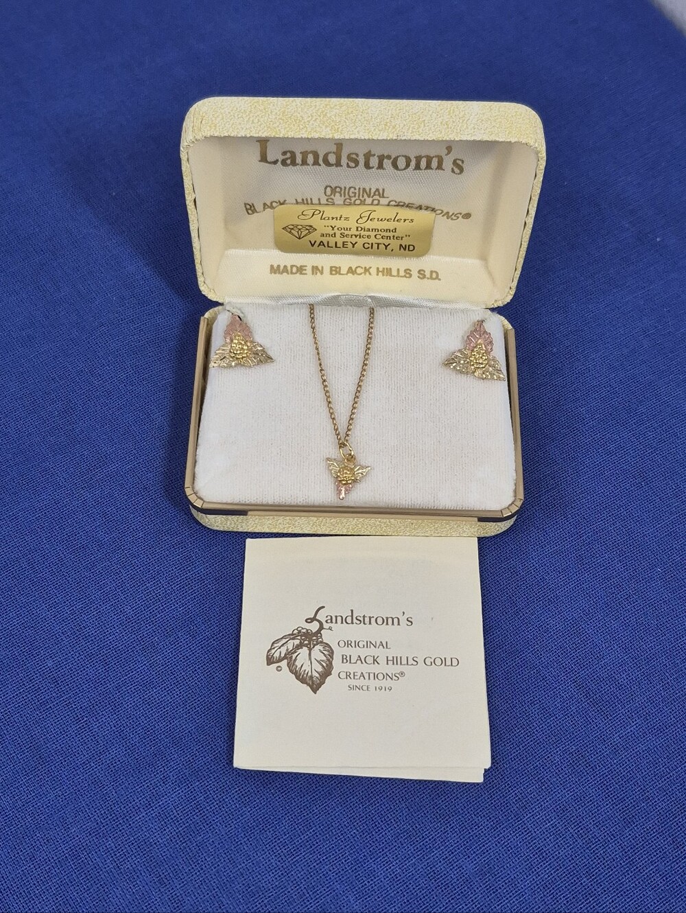Landstrom's Black Hills Gold Necklace and Screwback Earrings Set Vtg NOS - Picture 9 of 12